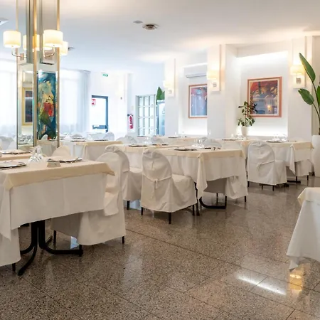 Szálloda Hotiday Sant'elena 4*